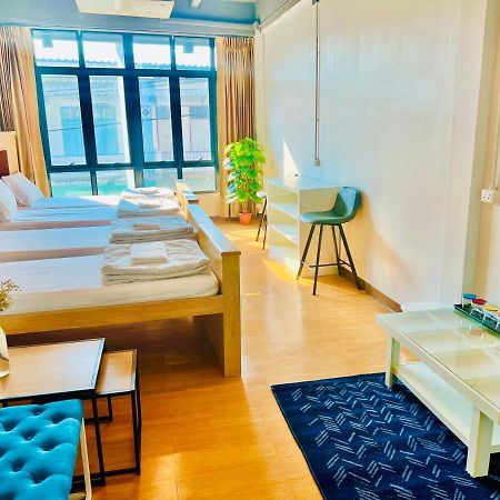 Daraya Hostel Банкок Екстериор снимка