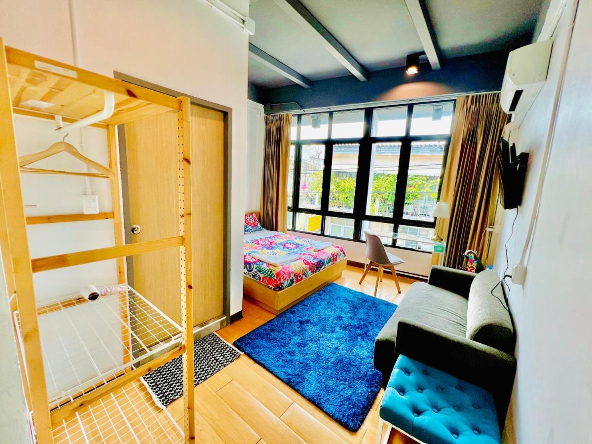 Daraya Hostel Банкок Екстериор снимка
