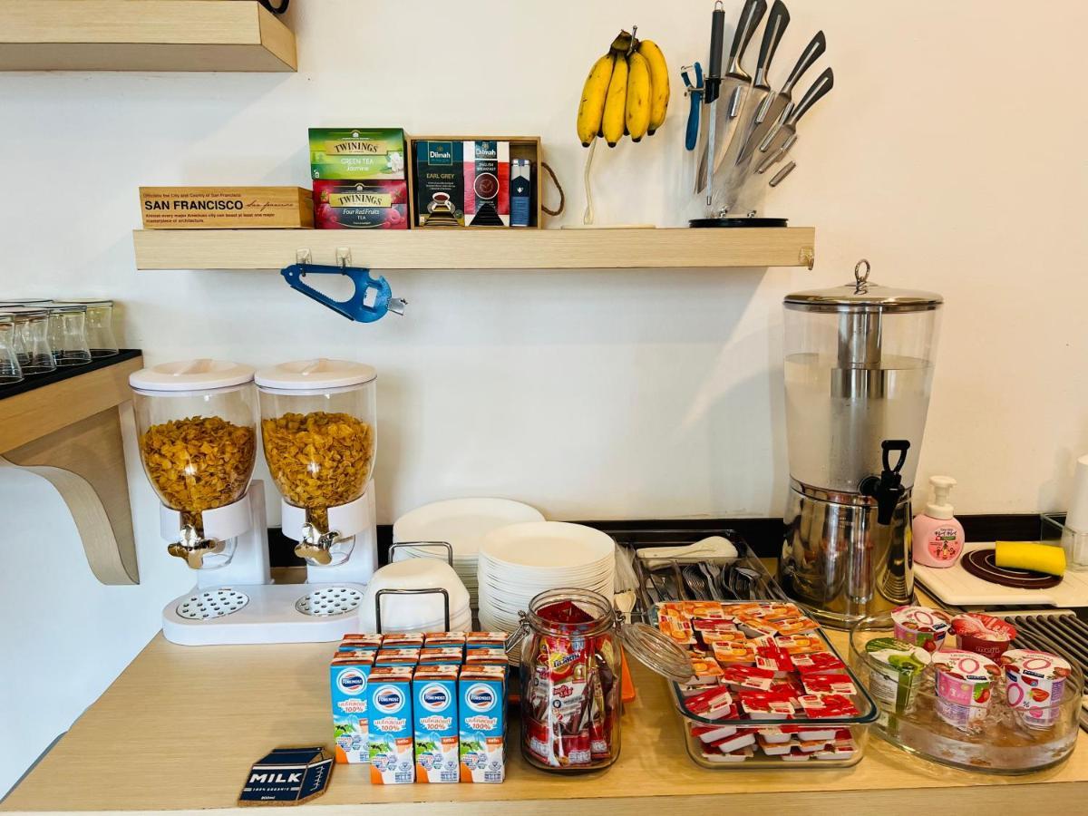 Daraya Hostel Банкок Екстериор снимка